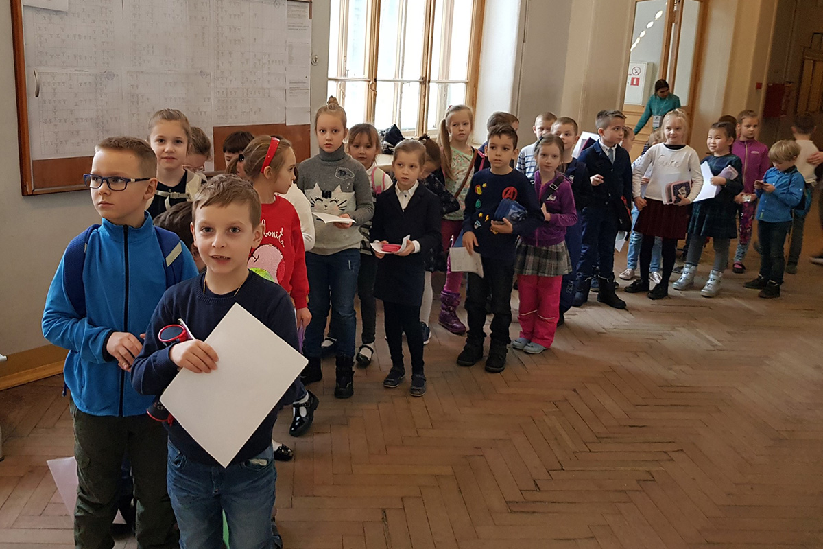 Учащиеся 1-4 классов приняли участие в Санкт-Петербургской математической олимпиаде начальной школы