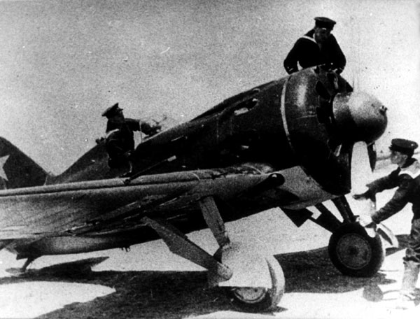 И-16, Конструктор политехник Поликарпов Н.Н. И-16, Конструктор политехник Поликарпов Н.Н.