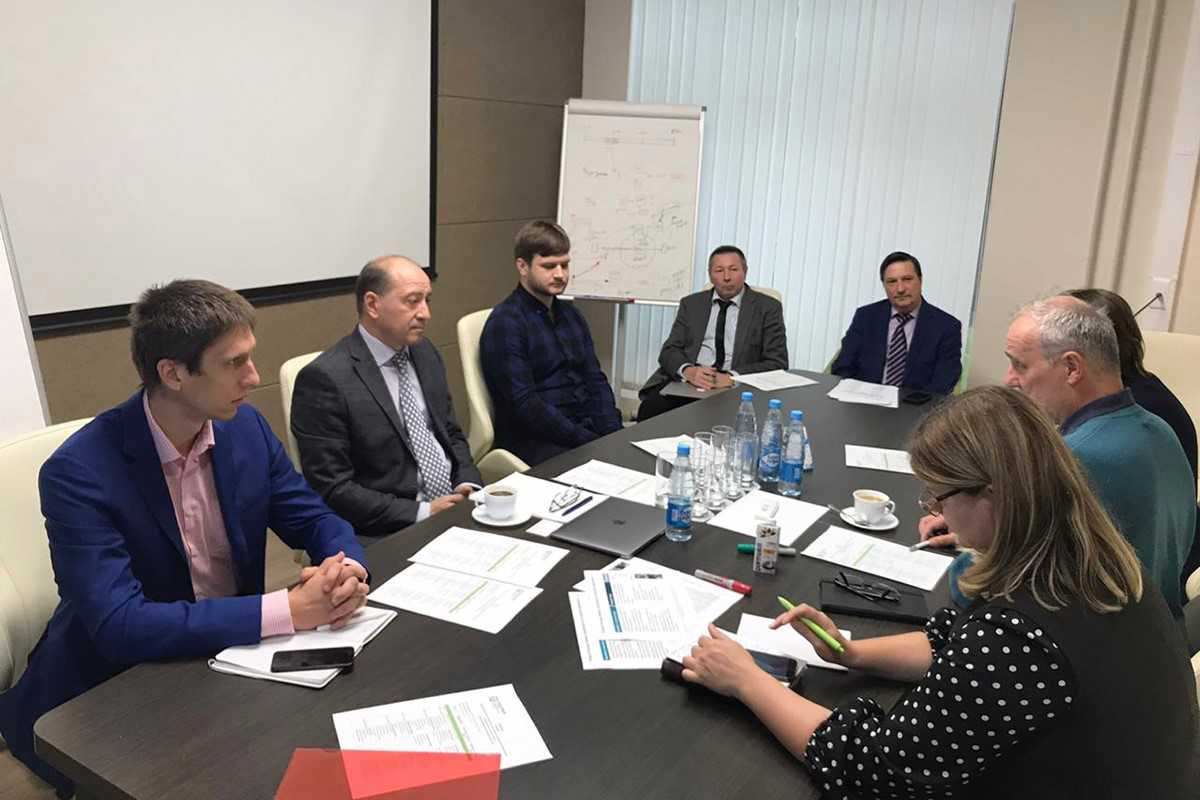 В СПбПУ прошла серия встреч с представителями ООО «Сименс» В СПбПУ прошла серия встреч с представителями ООО «Сименс»