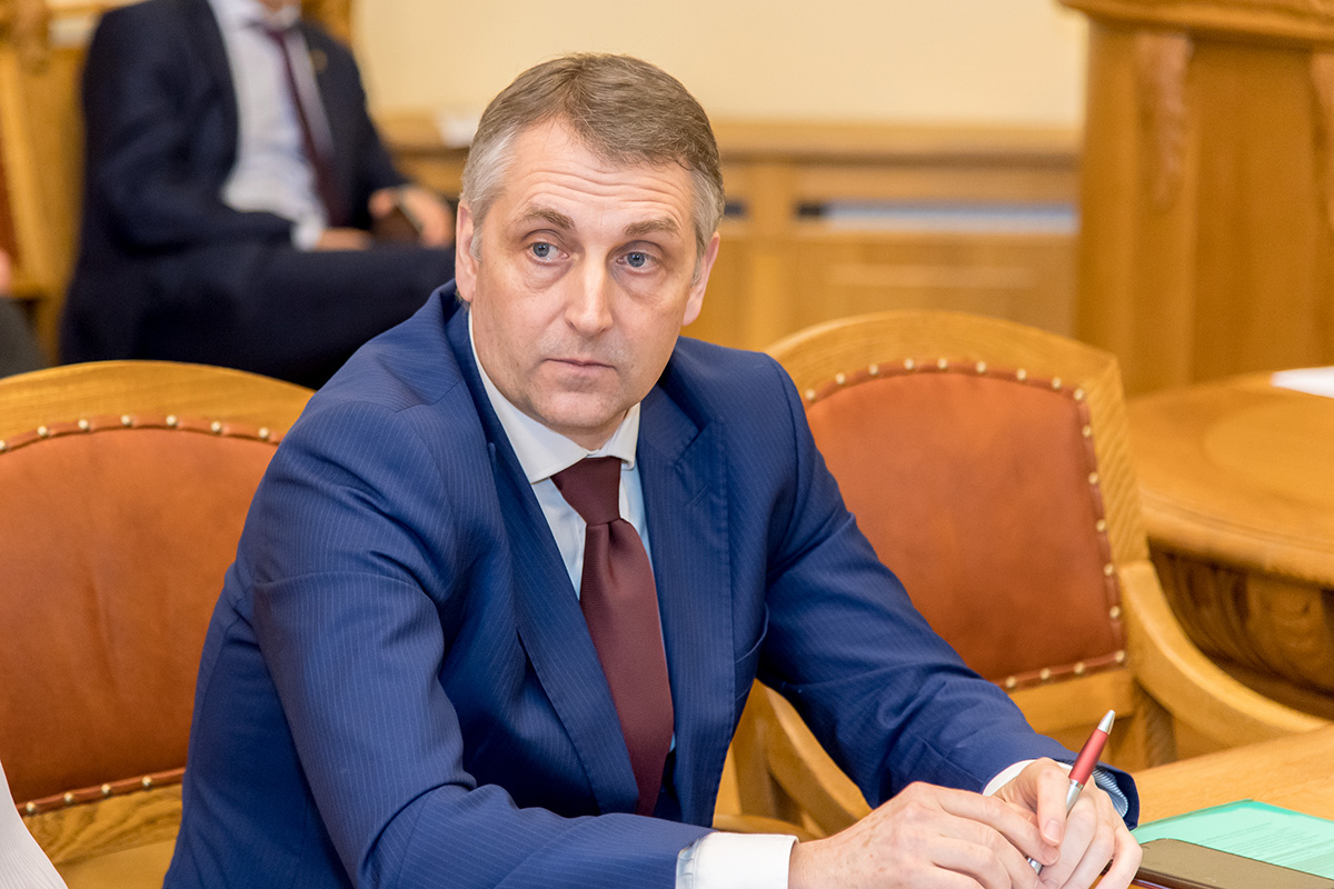 Об итогах научной деятельности СПбПУ в 2019 году и задачах на 2020-й сделал доклад проректор по научной работе Виталий Сергеев 