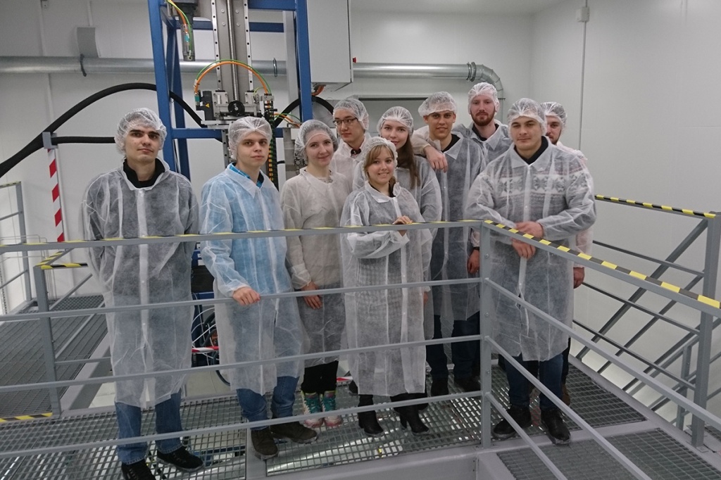 На базовой кафедре Прикладная фотоника уже прошло первое занятие для студентов 1-го курса магистратуры в рамках учебного курса Оптические и сверхвысокочастотные системы На базовой кафедре Прикладная фотоника уже прошло первое занятие для студентов 1-го курса магистратуры в рамках учебного курса Оптические и сверхвысокочастотные системы