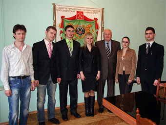 Золотые ыыпускники 2008 года Золотые ыыпускники 2008 года