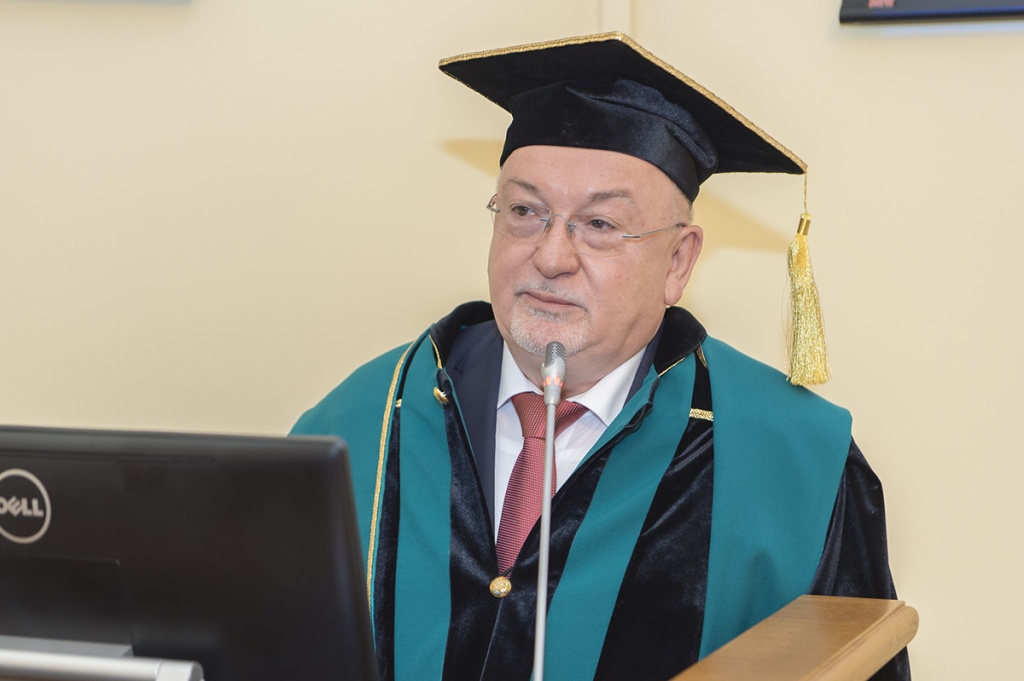 Президент Университета прикладных наук Вильдау Ласло Унгвари 