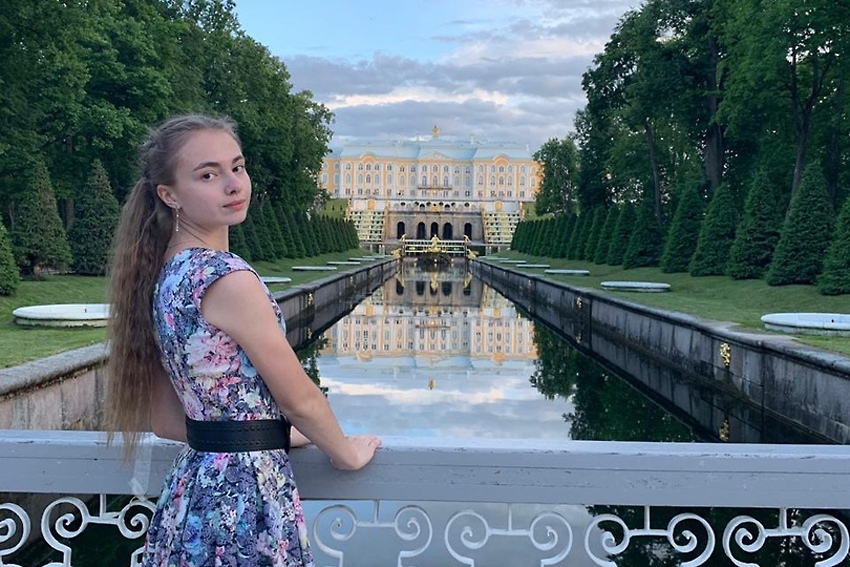 Дарья Мелентьева – лучший абитуриент 2019 года Дарья Мелентьева – лучший абитуриент 2019 года
