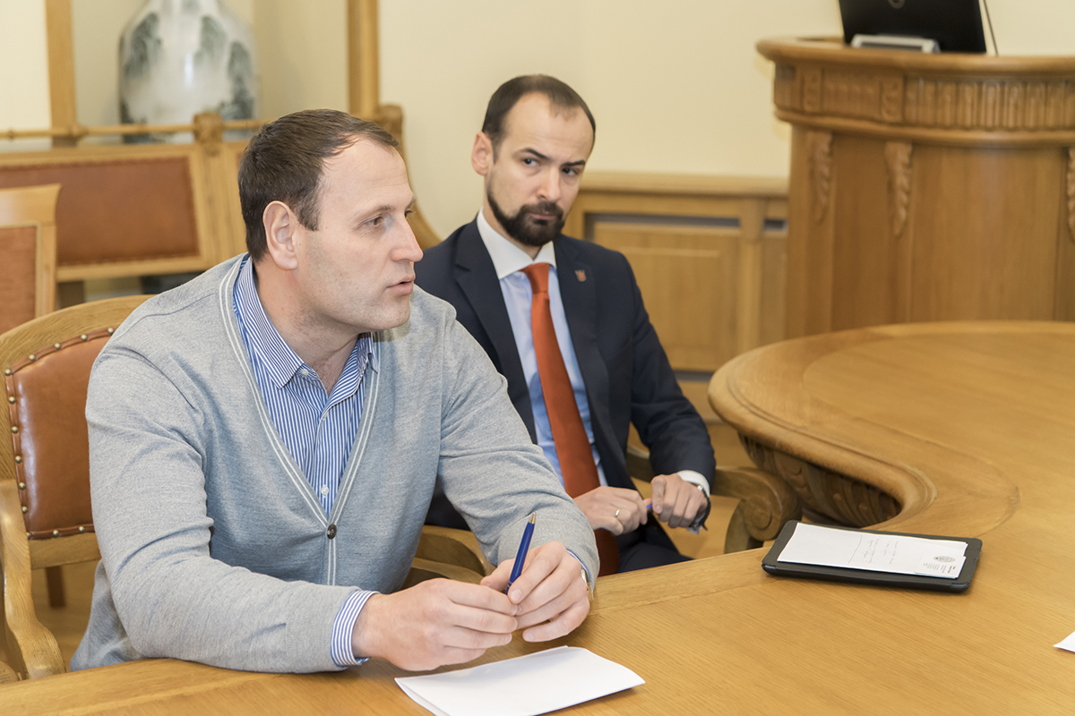 Ректор СПбПУ А.И. Рудской встретился с Администрацией Выборгского района Ректор СПбПУ А.И. Рудской встретился с Администрацией Выборгского района