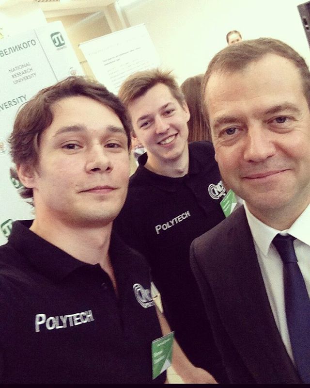 Селфи с Медведевым