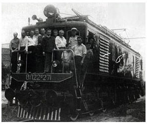 Политехники участвуют в обкатке электровоза ВЛ-22Н.1949 Политехники участвуют в обкатке электровоза ВЛ-22Н.1949