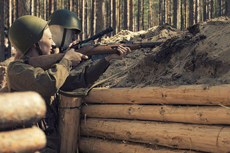 Блиндажи, окопы все, как в далеком 41-м Блиндажи, окопы все, как в далеком 41-м