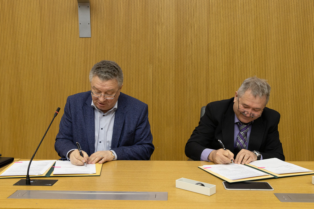 Подписание соглашения о сотрудничестве между СПбПУ и ООО «Лазерный Центр»–