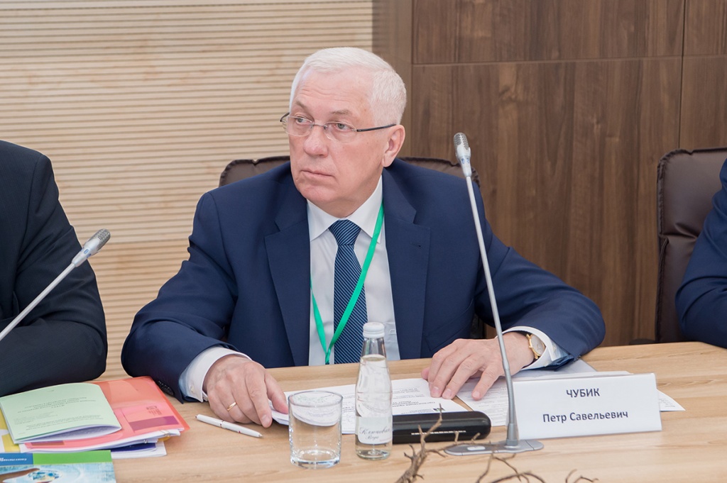 Ректор Томского политехнического университета П.С. Чубик Ректор Томского политехнического университета П.С. Чубик