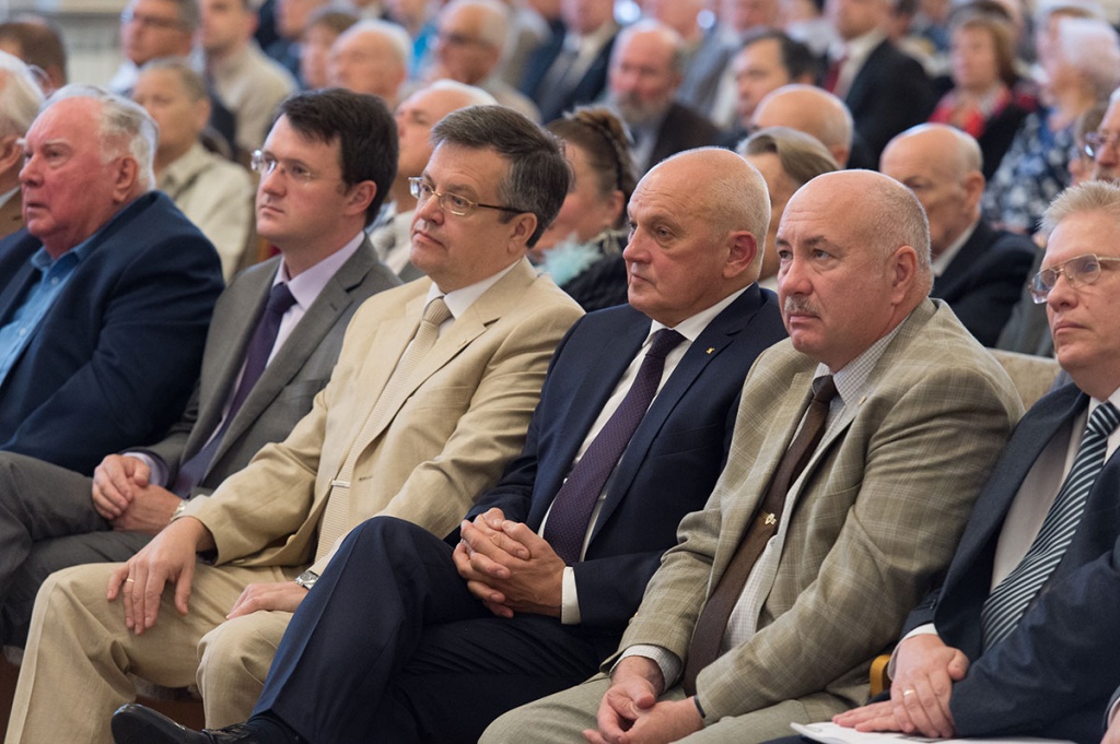 Представители руководства СПбПУ Представители руководства СПбПУ