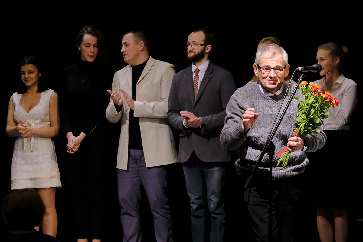 Юбилей студенческого театра отметили премьерой спектакля Д. Гранина Юбилей студенческого театра отметили премьерой спектакля Д. Гранина