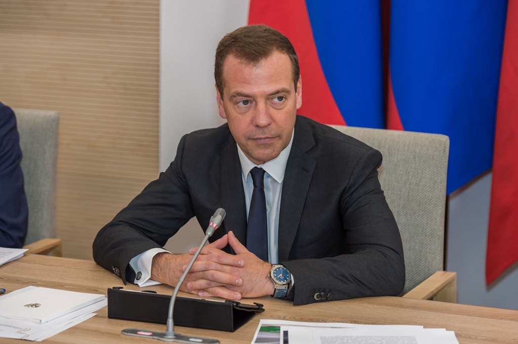 Председатель Правительства РФ Д.А. Медведев во время заседания Совета при Президенте РФ по модернизации экономики и инновационному развитию России в СПбПУ Председатель Правительства РФ Д.А. Медведев во время заседания Совета при Президенте РФ по модернизации экономики и инновационному развитию России в СПбПУ