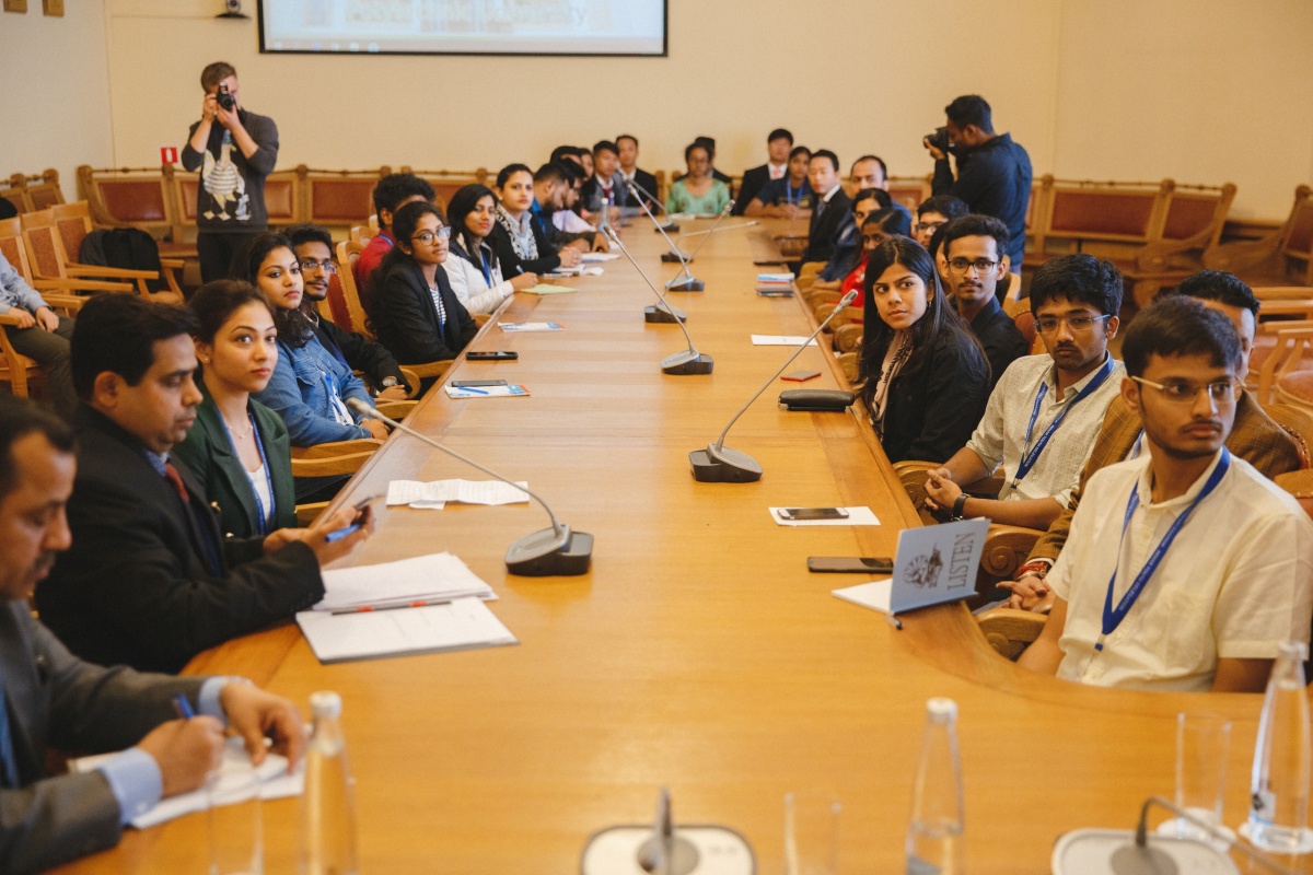 В Политехе прошел круглый стол в рамках Российско-Индийского молодежного форума