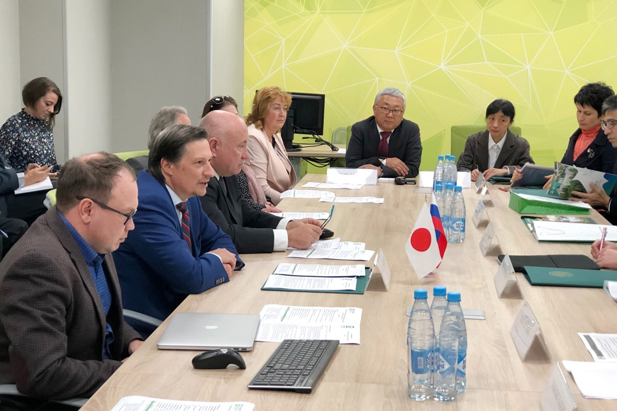 Встреча с японскими коллегами прошла в Научно-исследовательском корпусе СПбПУ 