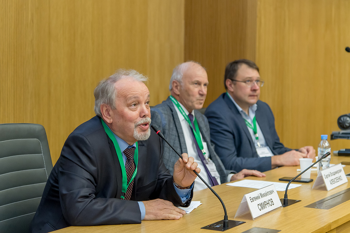 В СПбПУ состоялся семинар вузов по теплофизике и энергетике 