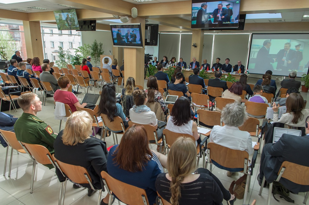 Пленарное заседание Международной политехнической недели 