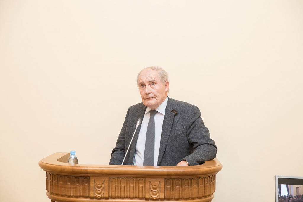 Руководитель Центра по работе с выпускниками СПбПУ А.Н. Кобышев отчитался о работе с выпускниками в рамках Проекта 5-100 Руководитель Центра по работе с выпускниками СПбПУ А.Н. Кобышев отчитался о работе с выпускниками в рамках Проекта 5-100