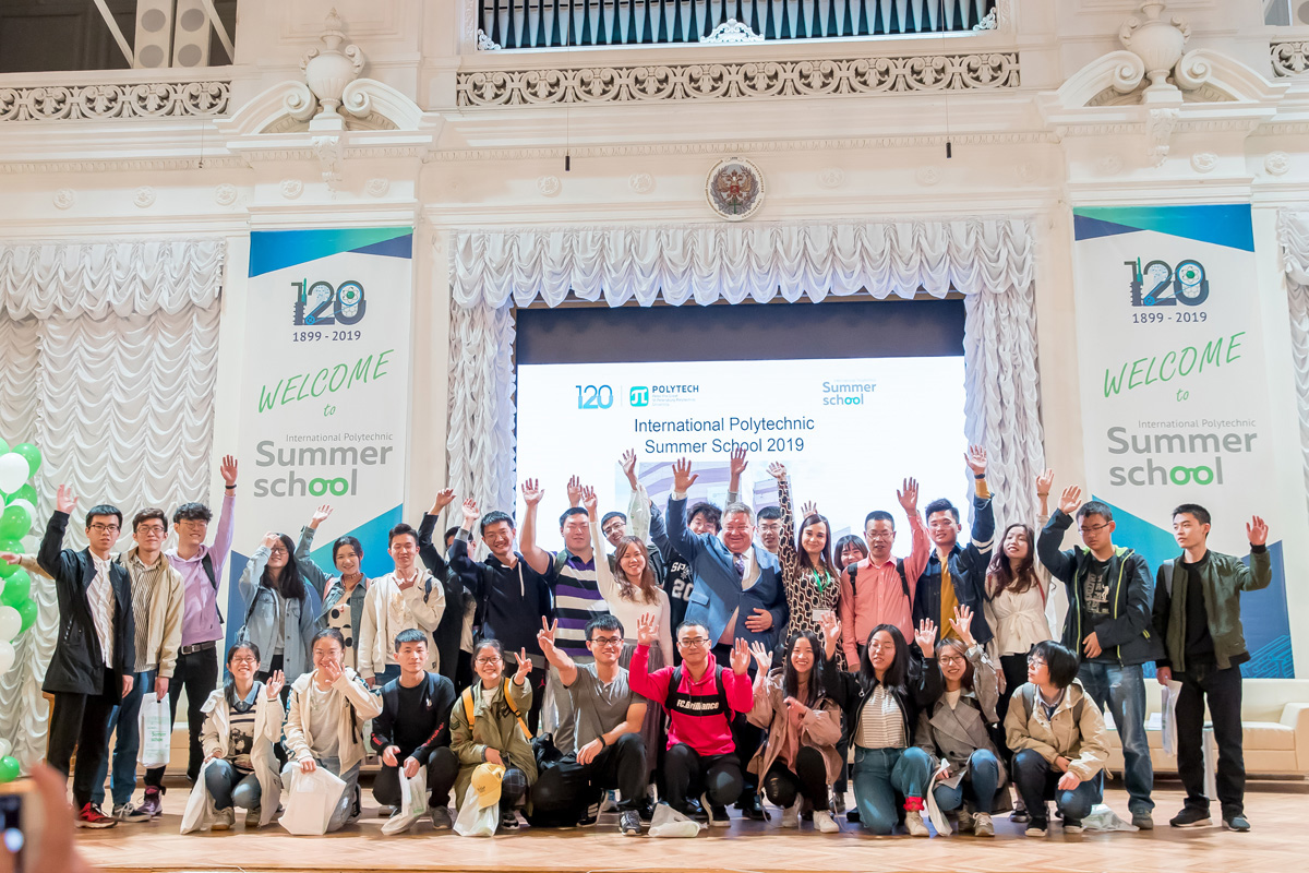 СПбПУ стал лидером среди российских вузов по проведению международных летних и зимних школ 