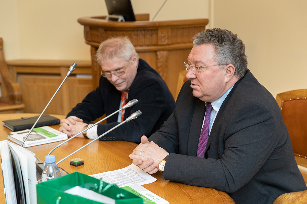 Ректор Андрей Рудской: «Удивительное ощущение – писал политехник» Ректор Андрей Рудской: «Удивительное ощущение – писал политехник»