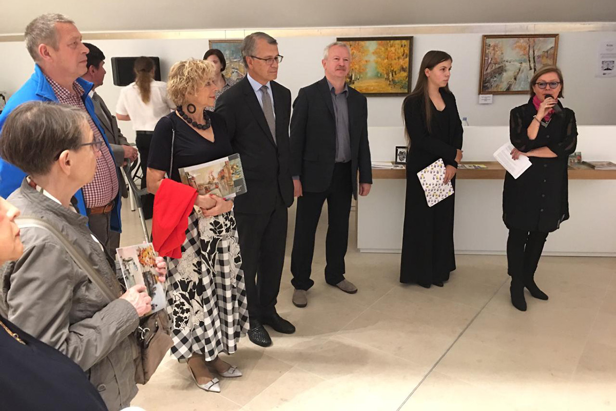 В Париже открылась выставка «120 лет в Санкт-Петербурге» 