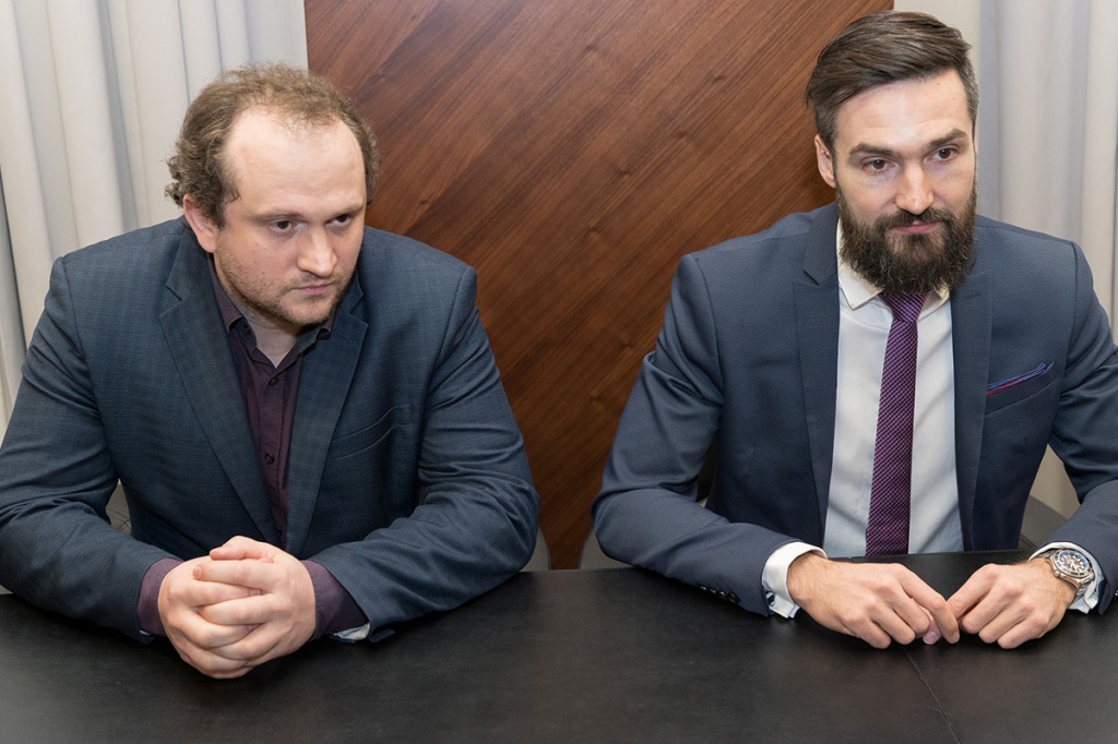 Представитель Clarivate Analytics П.Е. Касьянов (справа) и директор Центра мониторинга науки и образования СПбПУ Ю.С. Клочков Представитель Clarivate Analytics П.Е. Касьянов (справа) и директор Центра мониторинга науки и образования СПбПУ Ю.С. Клочков