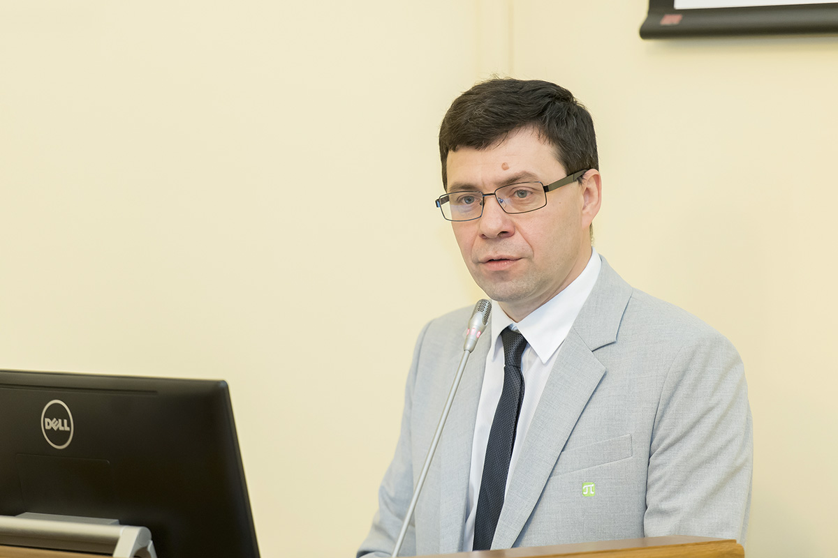 Помощник проректора по приему Виталий Викторович ДРОБЧИК доложил об итогах приемной кампании-2019