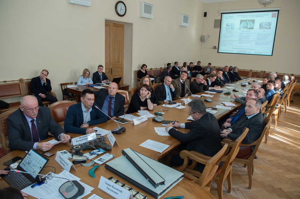 По итогам совещания участники предложили создать рабочую группу по применению композиционных материалов в судостроении при Минпромторге России По итогам совещания участники предложили создать рабочую группу по применению композиционных материалов в судостроении при Минпромторге России