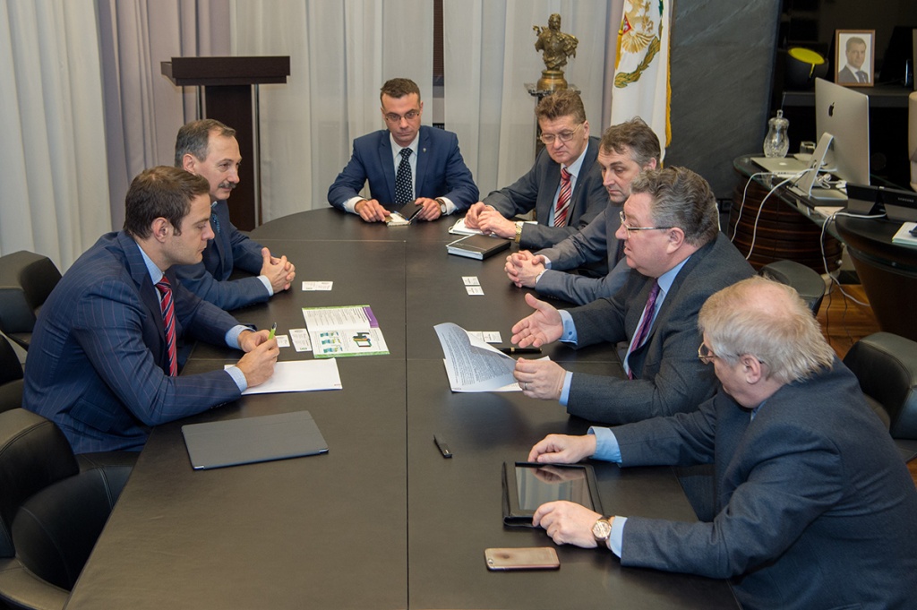 Руководство санкт петербурга
