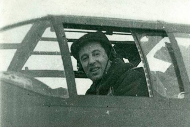 Один из первых полетов Марка Галлая, 1936 год.