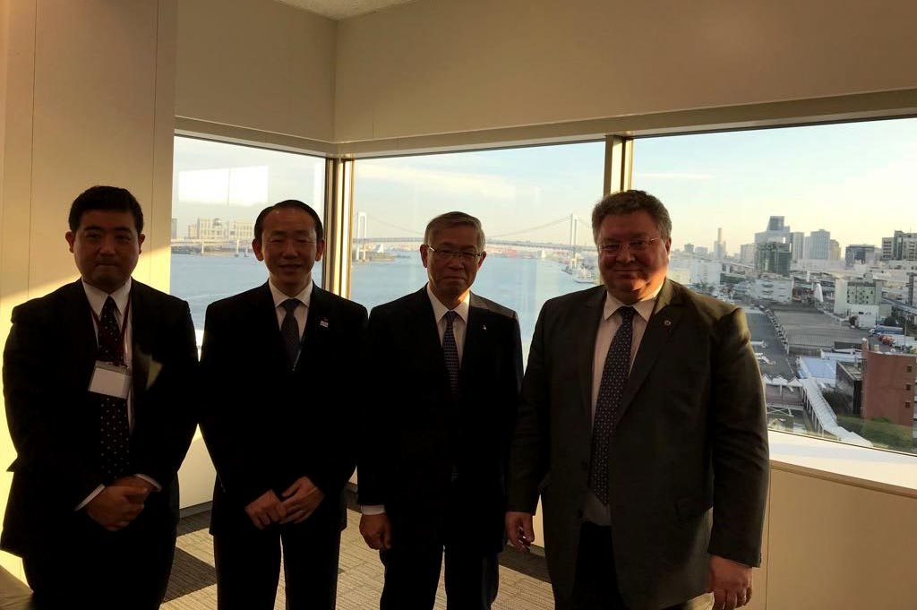 А.И. Рудской с представителями компании Kawasaki Heavy Industries, LTD в офисе компании 