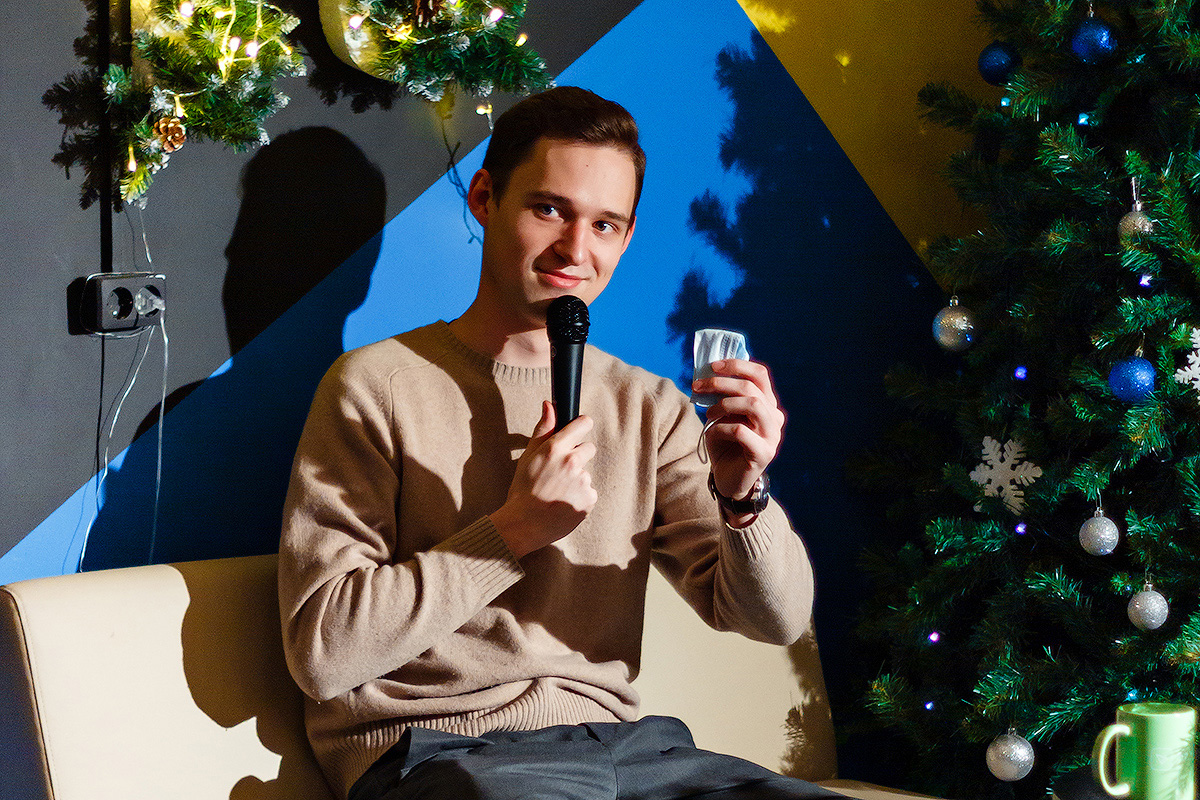 Гость Christmas show Никита ЧУБУР Гость Christmas show Никита ЧУБУР