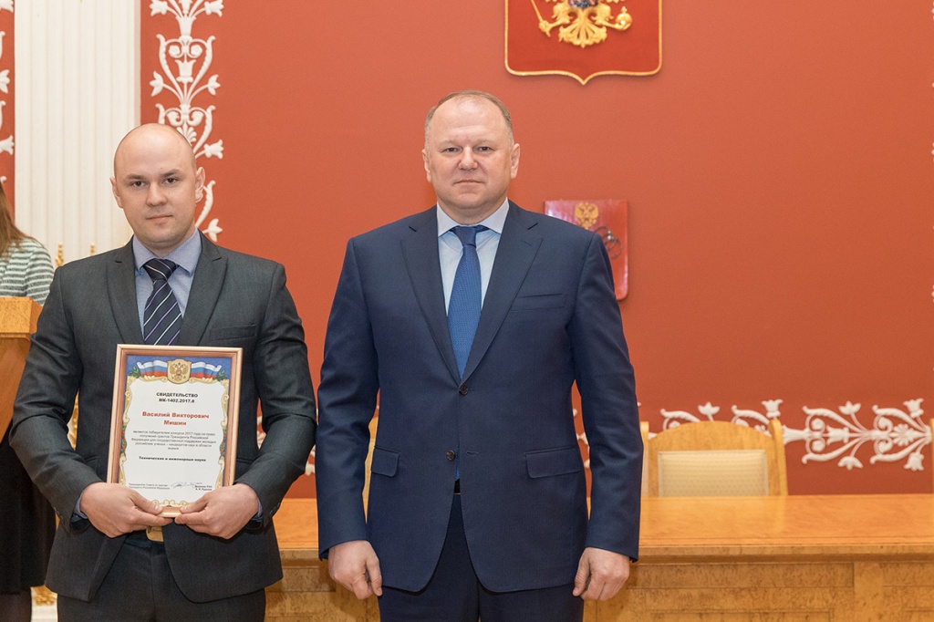 В.В. Мишин и полпред Президента РФ в СЗФО Н.Н. Цуканов В.В. Мишин и полпред Президента РФ в СЗФО Н.Н. Цуканов