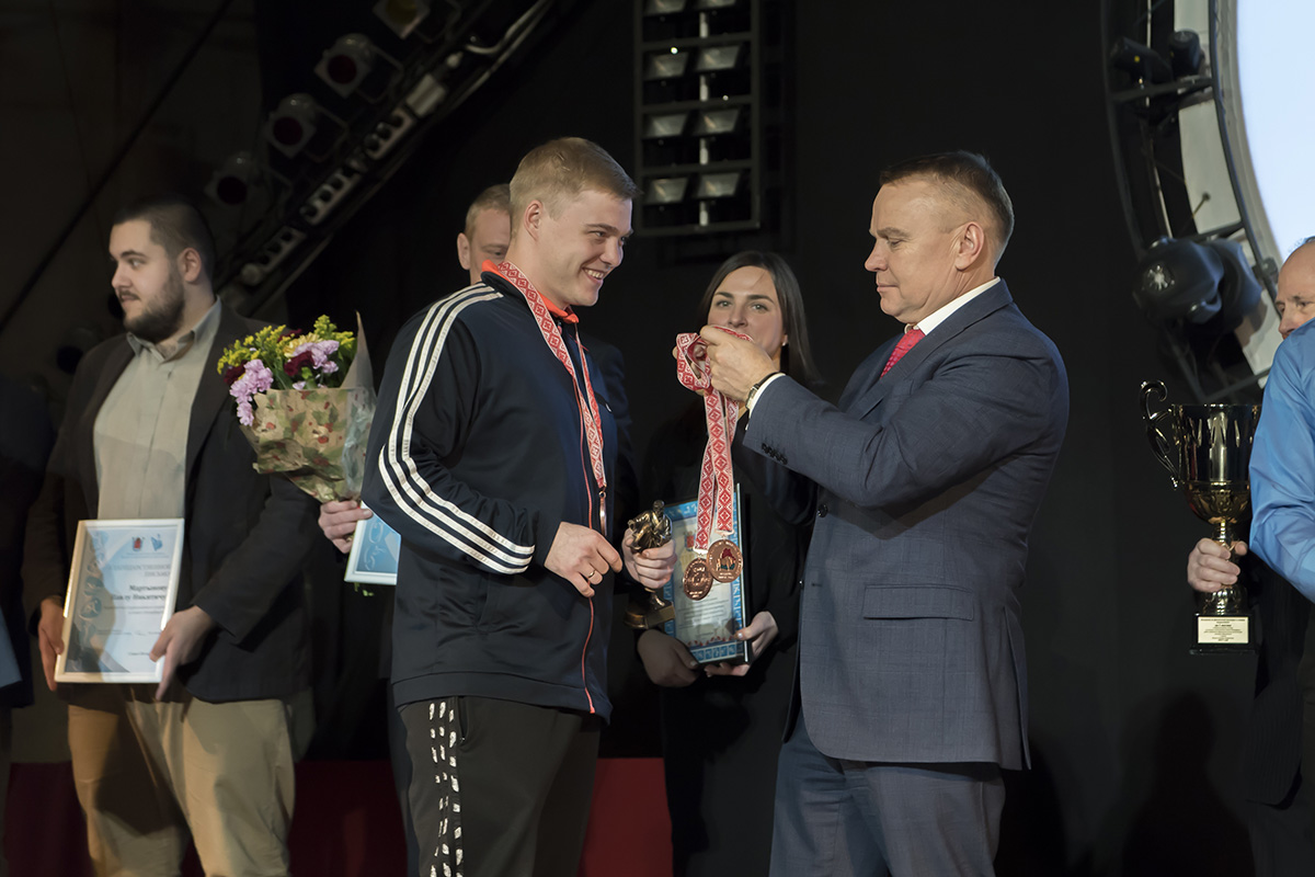 Выдающиеся спортсмены Политеха были награждены за развитие студенческого спорта 