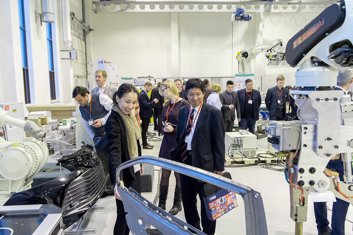 В СПбПУ создан первый и пока единственный в России Центр промышленной робототехники «Кавасаки-Политех» 