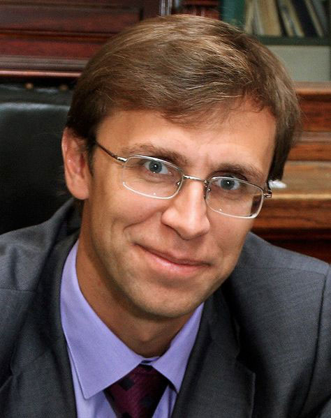 Антон Мирославович Кривцов - научный руководитель ЦТТМ, завкафедрой "Теоретическая механика" ИПММ Антон Мирославович Кривцов - научный руководитель ЦТТМ, завкафедрой "Теоретическая механика" ИПММ