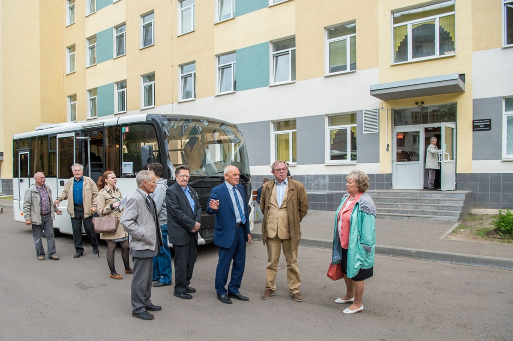 Особое внимание было уделено общежитиям _ заслуженные политехники посетили пять корпусов восстановленных и отремонтированных общежитий СПбПУ