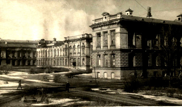 Химический корпус, 1942 Химический корпус, 1942
