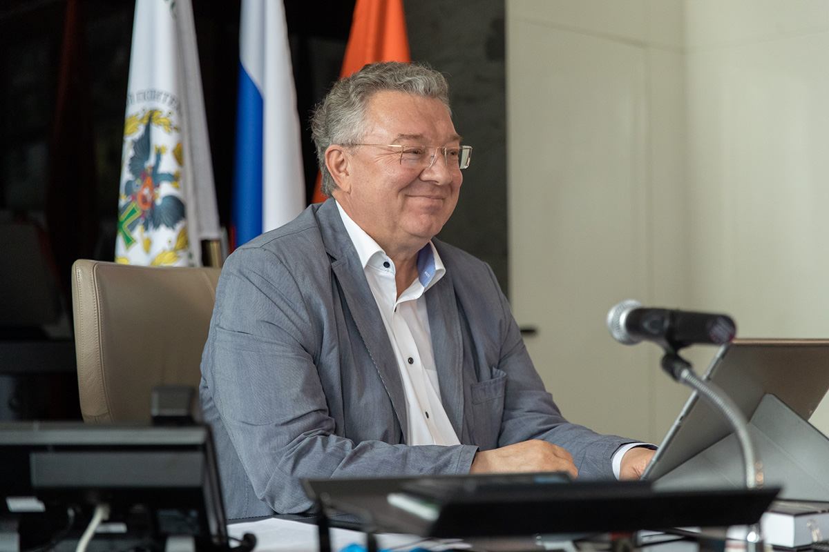 Ректор СПбПУ Андрей РУДСКОЙ предложил инициировать и запустить на государственном уровне двусторонние российско-иранские программы поддержки студенческой мобильности и программ приглашенных профессоров Ректор СПбПУ Андрей РУДСКОЙ предложил инициировать и запустить на государственном уровне двусторонние российско-иранские программы поддержки студенческой мобильности и программ приглашенных профессоров