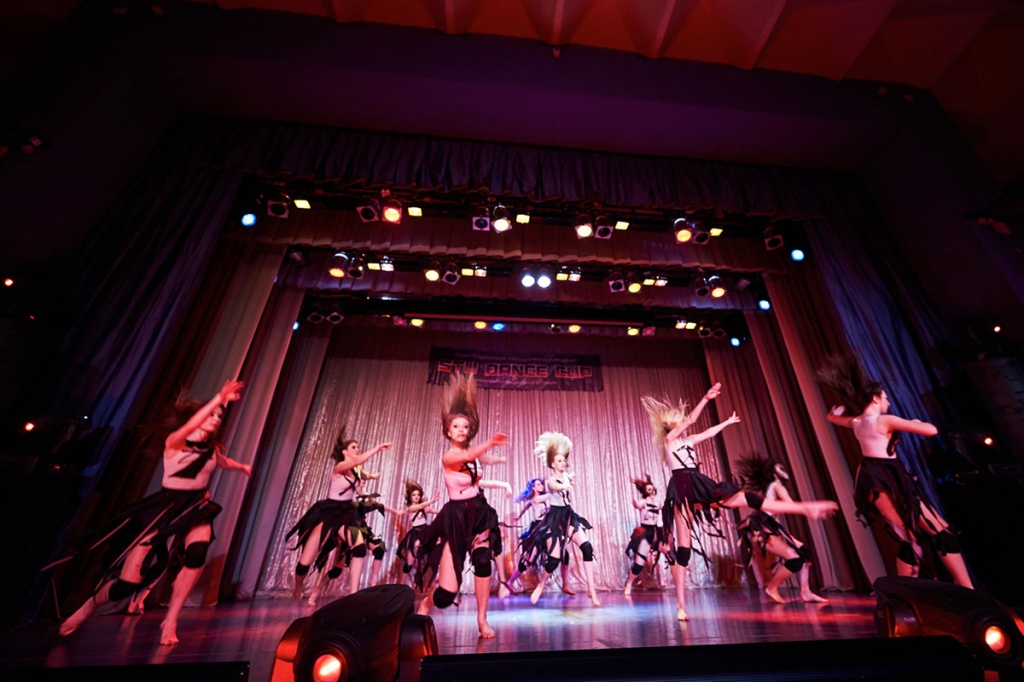 Участники студенческого танцевального фестиваля STU Dance Cup Участники студенческого танцевального фестиваля STU Dance Cup