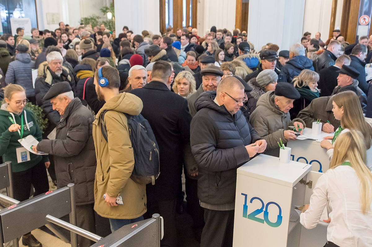 Встречу выпускников, посвященную 120-летию СПбПУ, посетили около 5 тысяч выпускников разных лет
