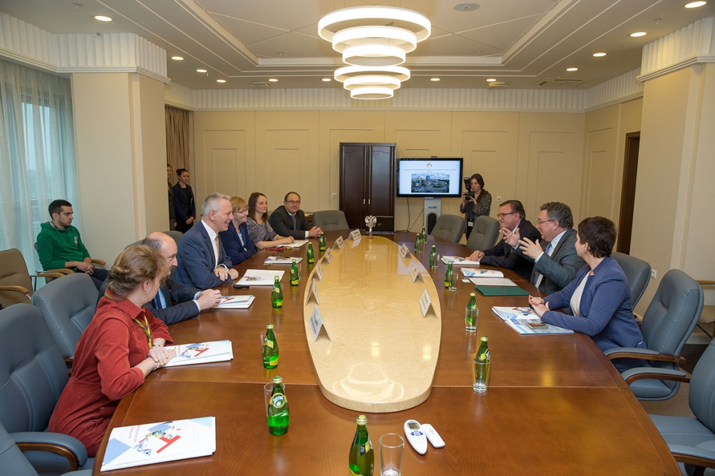 Участники встречи по формированию научно-образовательного кластера Трансляционная медицина Участники встречи по формированию научно-образовательного кластера Трансляционная медицина