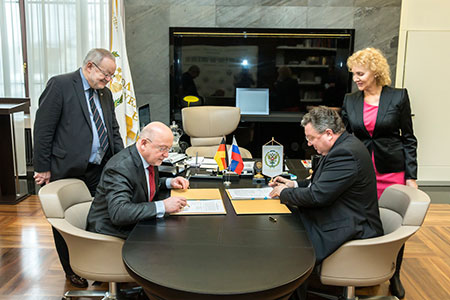 Подписание договора Подписание договора