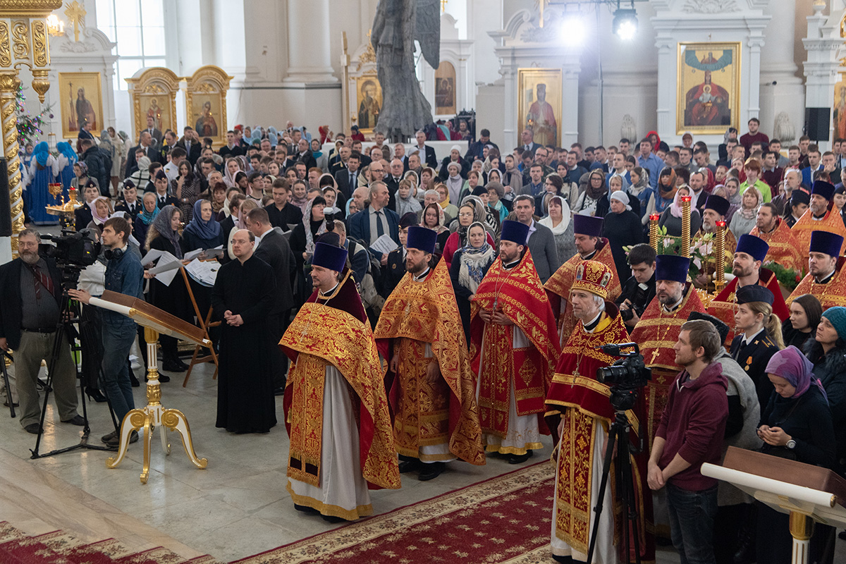 Политехники отметили День российского студенчества в Смольном соборе 