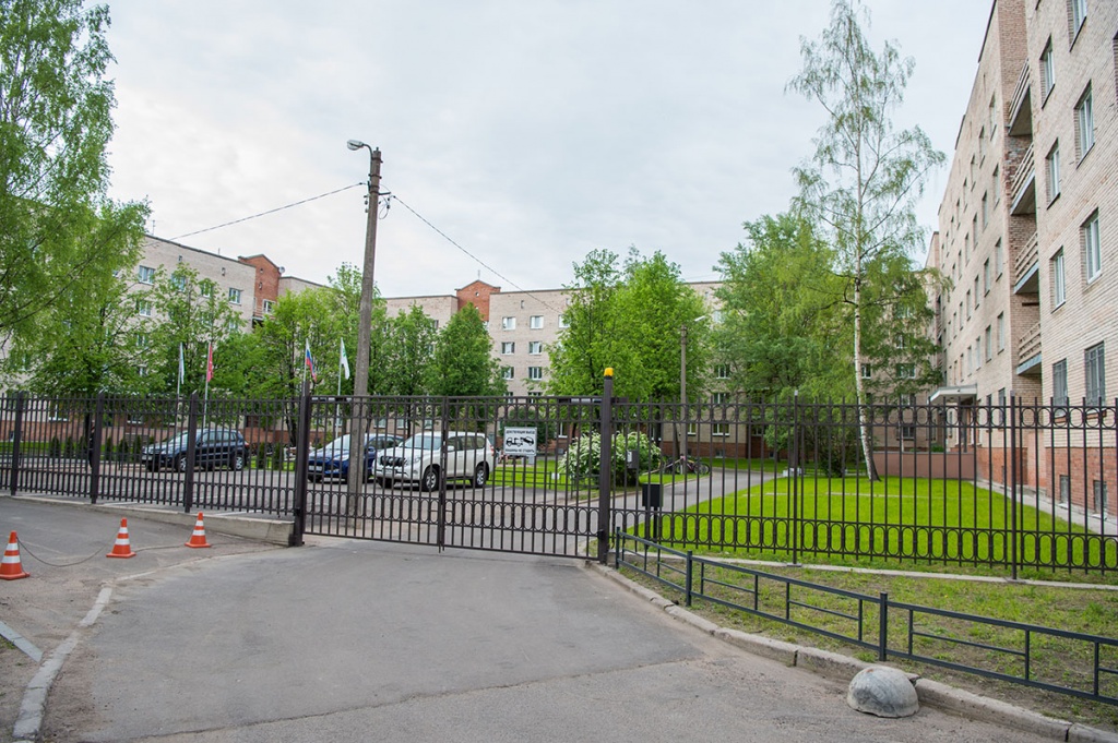 Заслуженным политехникам также показали общежитие №14, которое было признано лучшим на Всероссийском конкурсе общежитий