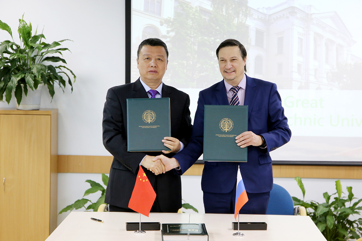 В декабре СПбПУ подписал ряд новых соглашений со школами и компаниями Китая 