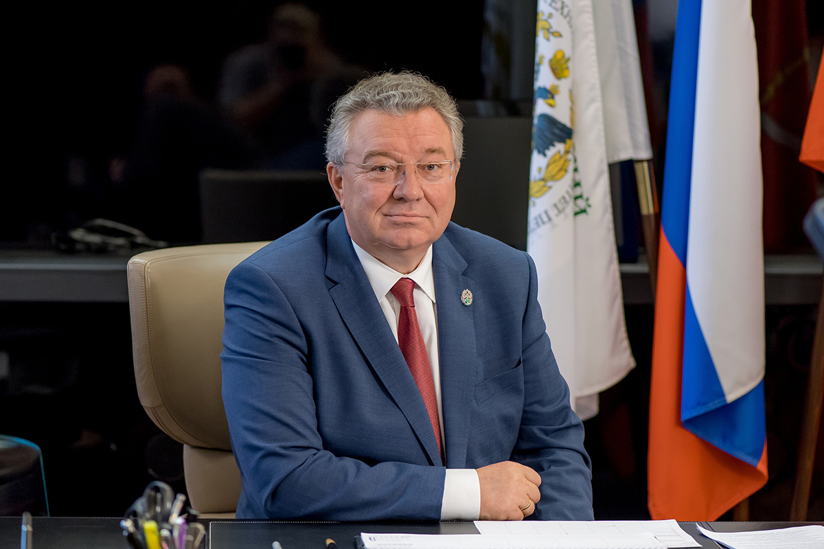 Ректор СПбПУ Андрей Рудской поздравил с Днем космонавтики Ректор СПбПУ Андрей Рудской поздравил с Днем космонавтики