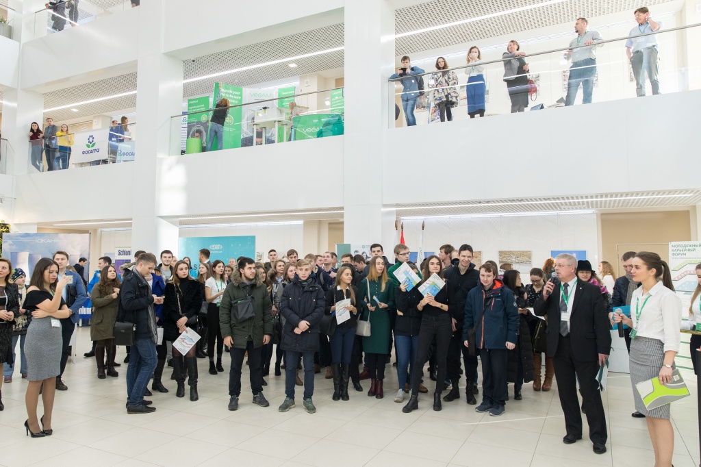 Площадкой МКФ стал Научно-исследовательский комплекс СПбПУ Площадкой МКФ стал Научно-исследовательский комплекс СПбПУ
