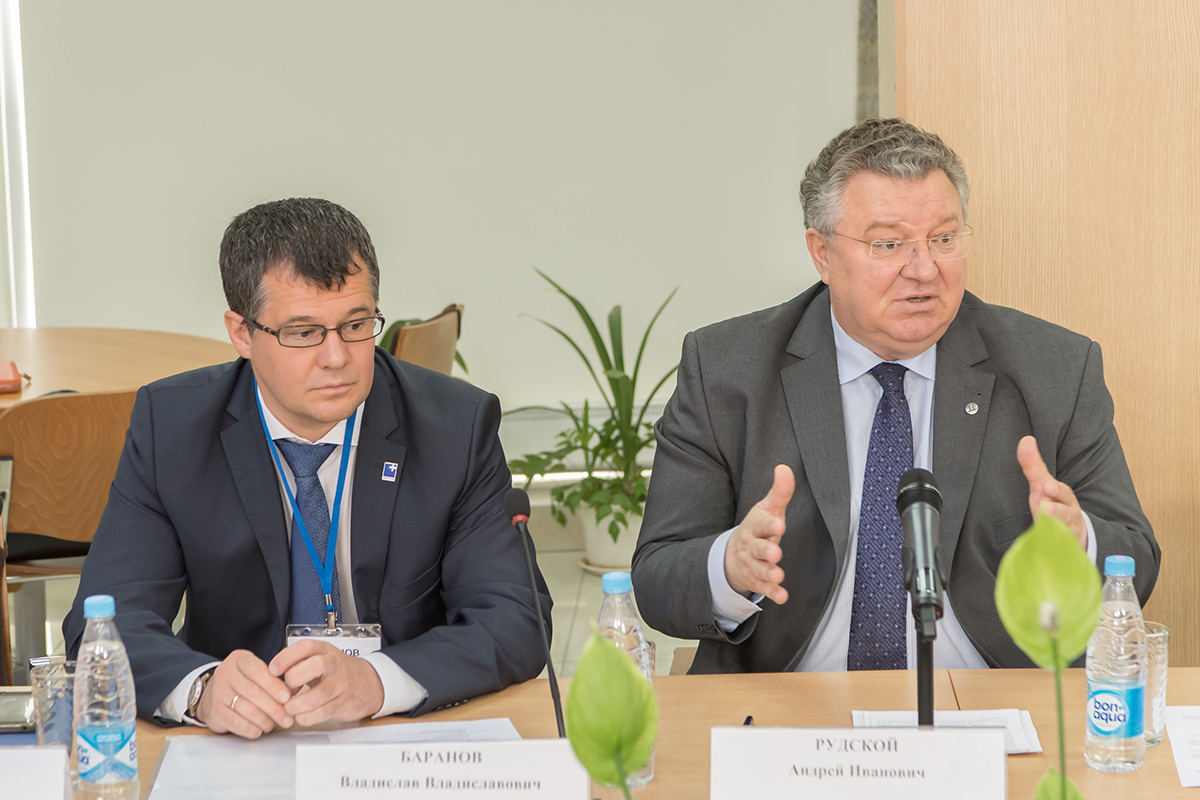 А.И. Рудской и В.В. Баранов открыли Конференцию поставщиков технологических решений для передовой медицины 