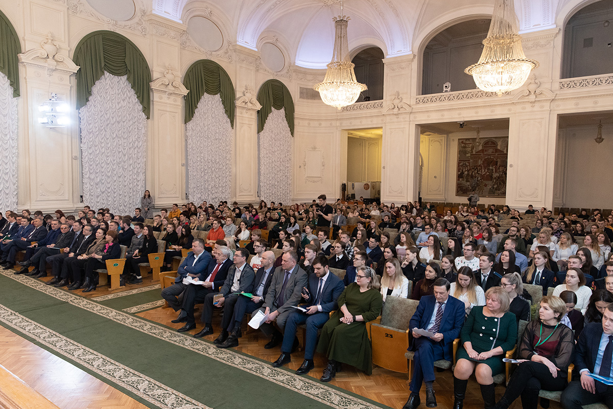 Встреча традиционно прошла в Белом зале Политеха 